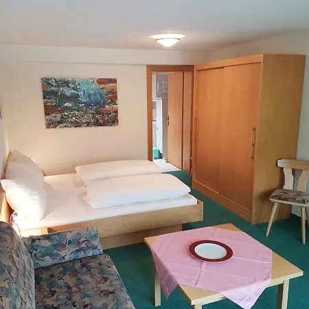Alpenpanorama Appartement *